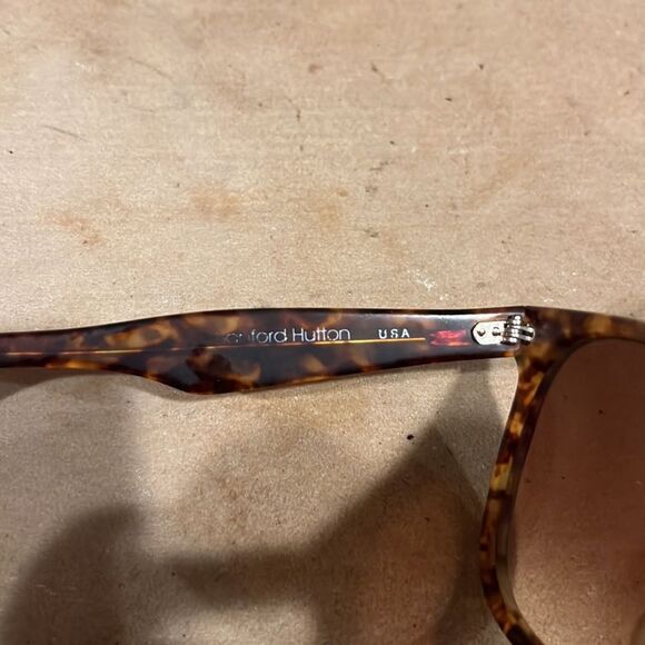 Sanford Hutton Colors in Optics Tortoise Shell Sunglasses - Picture 5 of 5